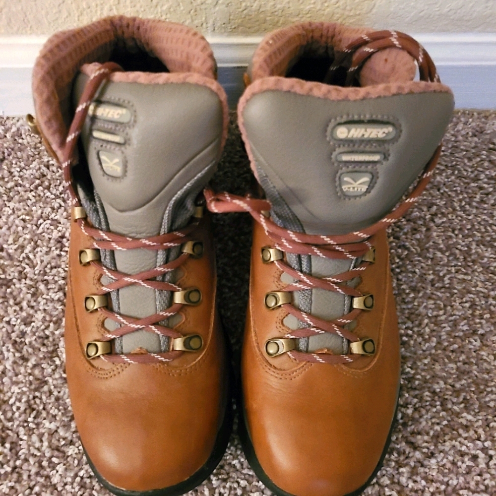 Ladies Hiking Boots